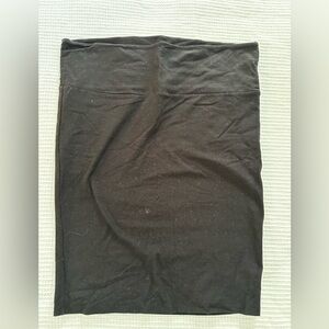Torrid Women’s Black Fold-over Skirt size 1X